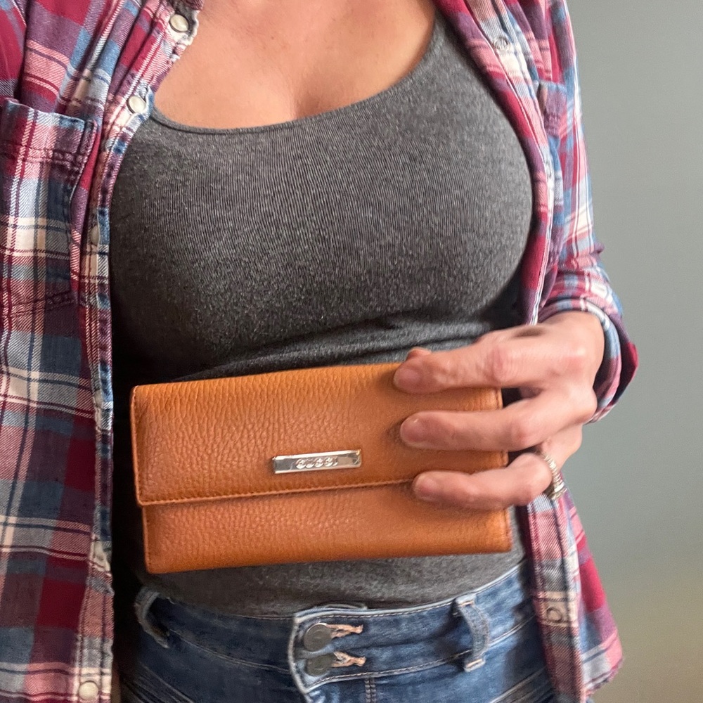 Gucci all leather wallett